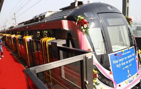  दिल्ली मेट्रो की पिंक लाइन पर ड्राइवरलेस ट्रेन परिचालन की शुरुआत